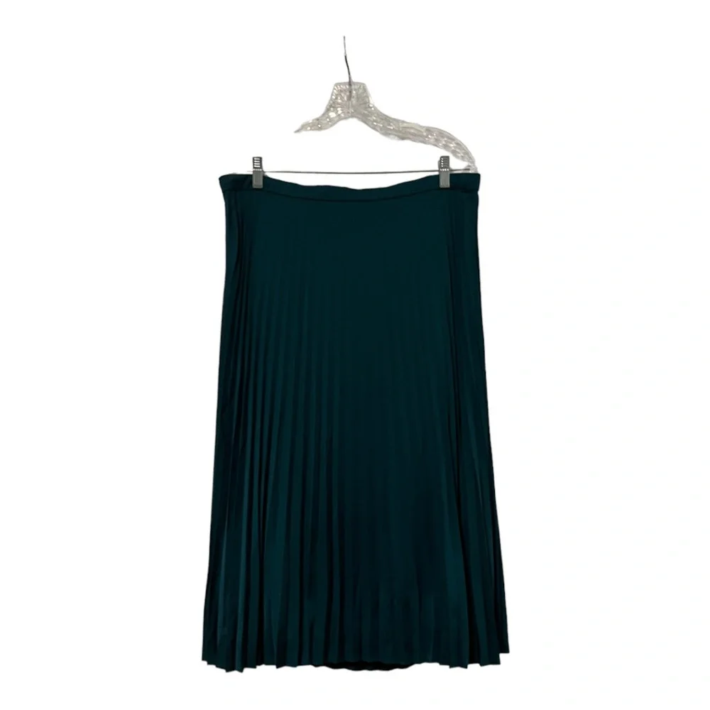 J. Crew NWT | Pleated MIDI Skirt Academic Green | 16 - Picture 9 of 15